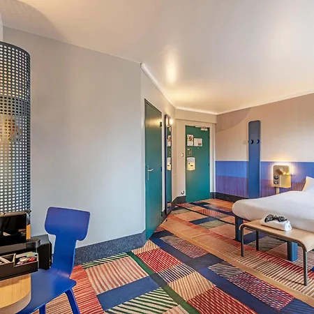 Port Du Moulin Blanc Hotel 3*